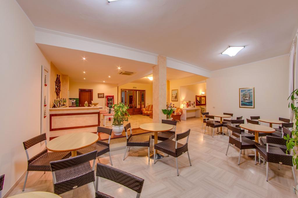 Hotel Del Golfo - Dependance Procchio  Exterior photo